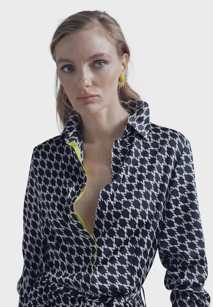 Robe Longue Plissée Logo M - Maïté by Lola