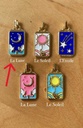 Pendentif Oracle - La blonde aux bijoux