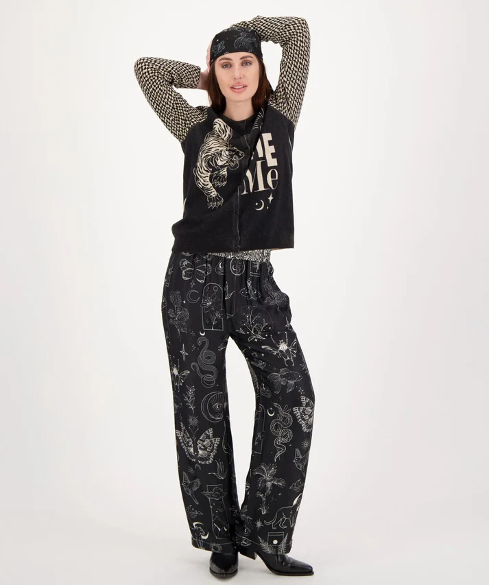 Cardigan court black magic - ILANA - Me369